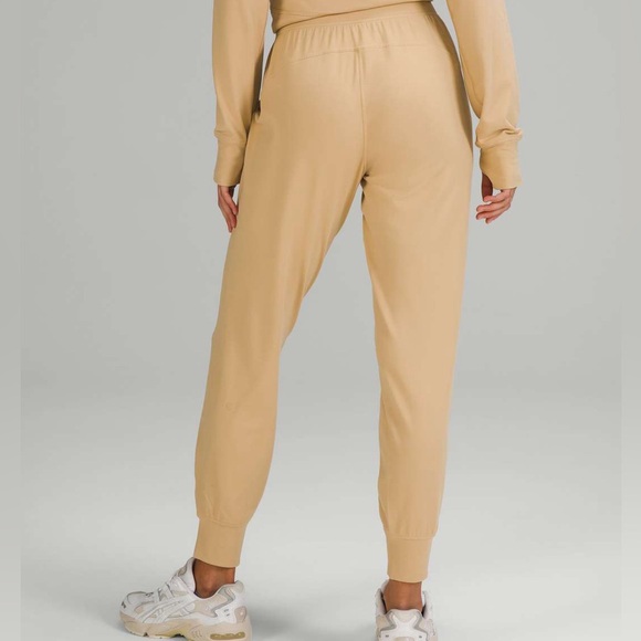 Lululemon Ready to Rulu High-Rise Jogger Tan - Picture 1 of 8